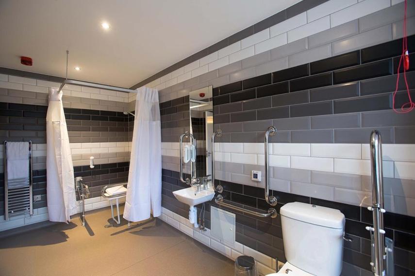 The Guildhall And Linen Exchange Wetherspoon Dunfermline Room photo